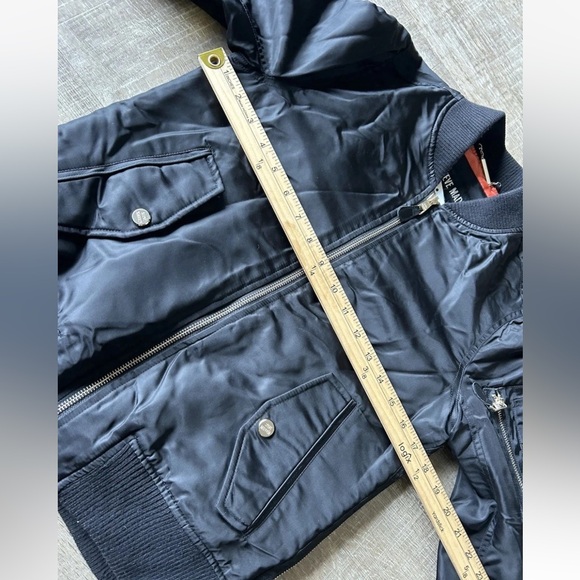 Steve Madden Satin Bomber Jacket Women’s XS black Quilted lines Military Y2K New - Picture 7 of 13